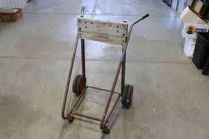 lot 52 image: Boat Motor Stand