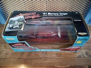 lot 6 image: Ertl Collectibles American Muscle - American Graffiti 118 - 51 Mercury Coupe Die Cast