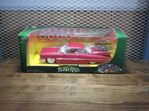 lot 30 image: Jada Die Cast Collectable - Road Rats - 59 Cadillac Coupe De Ville - 124 Scale - Extra Wheels