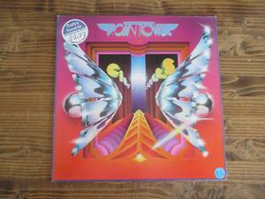 lot 92 image: Robin Trower - In City Dreams - 1977 - Vinyl