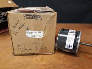 lot 1909 image: NEW Lennox  US Motors Electric Motor - Part No. 70W47