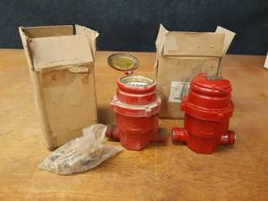 lot 1911 image: Lot of (2) New Old Stock KENT Oil Meters - 34 NPT