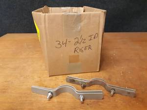 lot 1924 image: Lot of (34) 2-12 IP Riser Pipe Clamps
