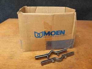 lot 1929 image: Lot of (50) 1-14 IP Riser Pipe Clamps