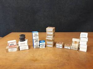 lot 1935 image: Large Lot of Martin - TB Woods Sleeves - 4JE, 3J, 3J12, 4J, ML090 12 and More