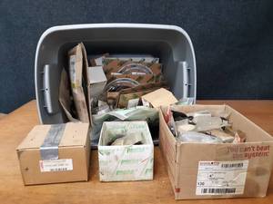 lot 1936 image: Large Lot of Pump Seal Kits, Bell & Gossett and More