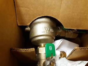 lot 1941 image: Wilkins Vacuum Breaker Valve - 460XL, Pipe Covers and More