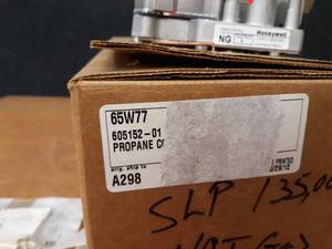 lot 1974 image: Lot of Assorted HVAC Parts