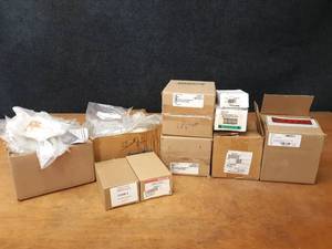 lot 1975 image: Lot of Assorted HVAC Parts