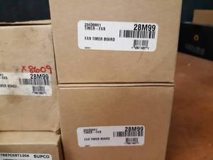 lot 1999 image: Lot of Assorted HVAC Parts