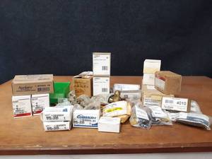 lot 2003 image: Lot of Assorted HVAC Parts