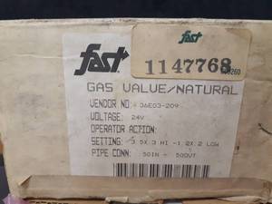 lot 2020 image: Lot of (6) Gas Valves