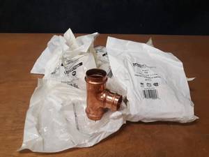 lot 2060 image: NIBCO PressSystem Copper Fittings - (9) 1-12 x 1-12 x 1-14 Reducing Tees
