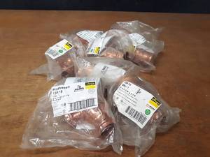 lot 2068 image: VIEGA ProPress Copper Fittings - (8) 2 x 1-14 x 1-14 Reducing Tees