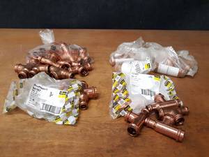lot 2088 image: VIEGA ProPress Copper Fittings - (7) 1 x 1 x 1-14, (6) 34 x 12 x 34, (13) 34 x 34 x 1, (2) 1 x 12 x 1 Reducing Tees
