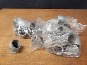 lot 2122 image: Lot of (30) Steel Pipe Fittings - 1-12 45° Elbows