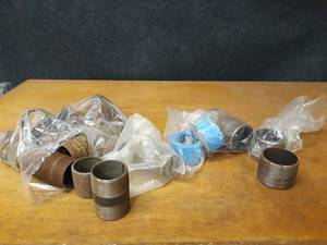 lot 2128 image: Lot of (26) Steel Pipe Fittings - (18) 3 Close Nipples, (2) 3 Nipples, (4) 3-12 Close Nipples, (2) 3-12 x 3 Bushings