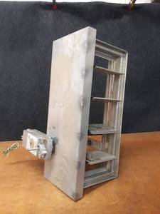 lot 2156 image: 26 x 9 Damper w Honeywell MS4120F 1006 Actuator