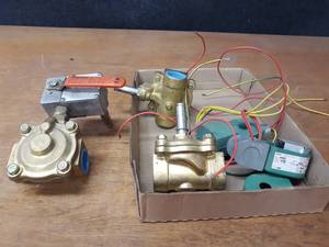 lot 2175 image: Lot of ASCO Valves - 1 NPT