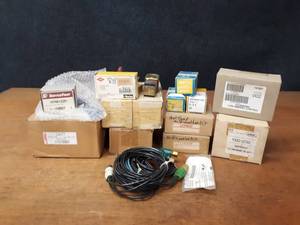 lot 2176 image: Lot of Assorted HVAC Parts
