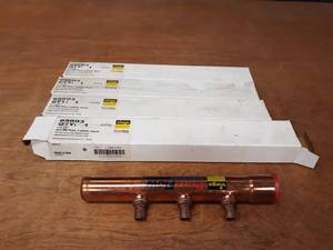 lot 2181 image: Lot of (4) VIEGA PureFlow System Copper 3-Outlet Manifolds