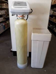 lot 1864 image: Ecowater System Iron Filter - Model NASIV10