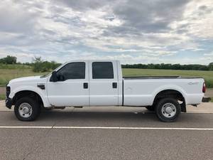 lot 5 image: 2008 Ford F-350 Supercrew Super Duty - 4WD
