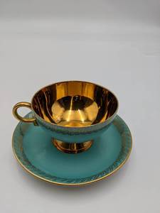 lot 82 image: Vintage Bavaria Teacup and Saucer