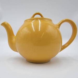 lot 72 image: 1940s Vintage Lipton Canary Yellow French Teapot by Hall