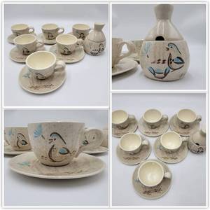 lot 48 image: Vintage Red Wing Tea Set-Service for 6