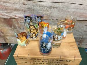lot 37 image: Vintage Star Wars - Burger King Glasses