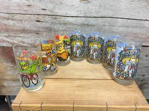 lot 41 image: Vintage McDonalds Muppet Caper Glasses