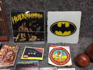 lot 113 image: Group Vintage Nic-Nacs - Collectables