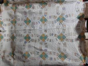 Hand Stitched Patchwork Quilt Approx. 80x80