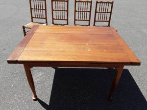 Stickley Dining Table With 6-Chairs