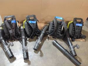 lot 4 image: Lot of Ryobi Backpack Leaf Blowers used customer returns see pictures