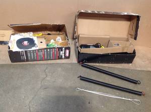 lot 18 image: Lot of 2 assorted Genie Garage openers