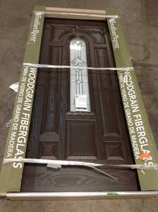 lot 29 image: Feather River 35.5 in. x 81.625 in. Medina Zinc Center Arch Lite Stained Walnut Oak Right-Hand Inswing Fiberglass Prehung Front Door not used
