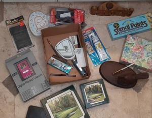 lot 334 image: Lots of new items. Casters, trivets...