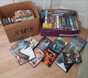 lot 346 image: Lot of VHS and DVD movies...