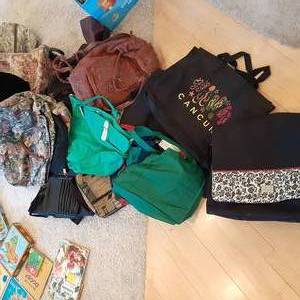 lot 385 image: Huge Variety of travel, tote bags a...