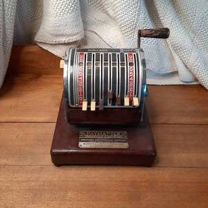lot 437 image: Antique Paymaster Checkwriter & Pro...