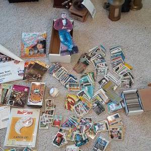 lot 449 image: Huge Baseball Memorabilia Lot with ...