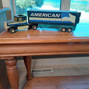 lot 456 image: Vintage American Super Cruiser Semi...