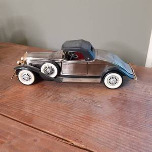 lot 457 image: Vintage Rolls Royce Battery Operate...