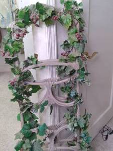 lot 21 image: Decorative Table 16 X 51 ...