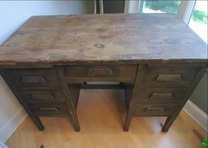 lot 74 image: Vintage Desk (50 X 30 X 30.5) G...