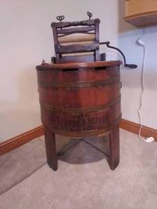 lot 3 image: Vintage Wash Tub The Cylinder Moto...