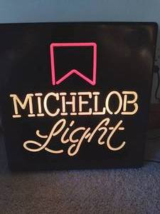 lot 95 image: Vintage Lighted Michelob Light Beer...