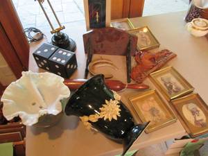 lot 570 image: Misc Household Dcor Lot, of Pictu...